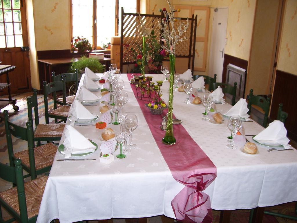 Hotel De L'Agriculture Decize Esterno foto