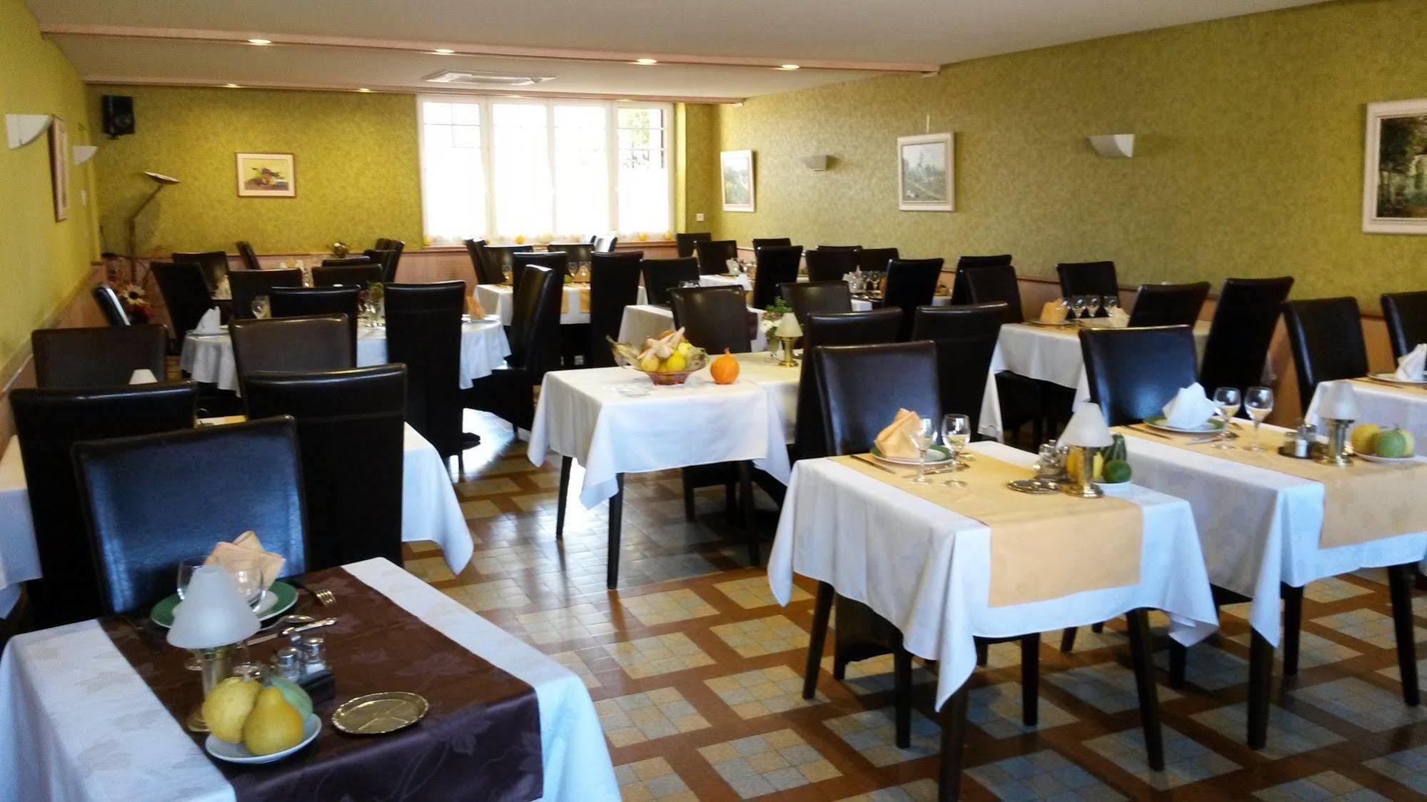 Hotel De L'Agriculture Decize Esterno foto